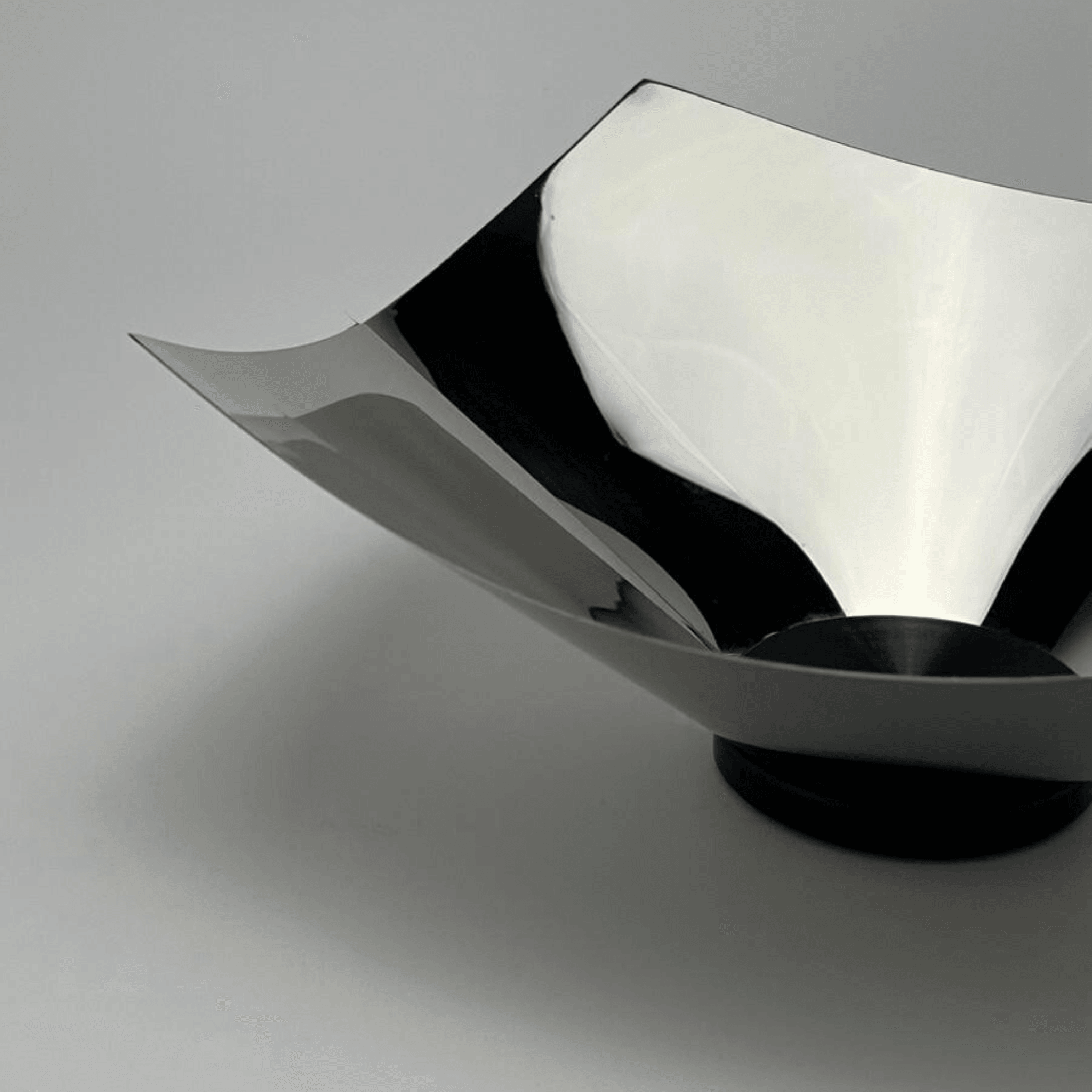 Alessi Lobo bowl by Silvio Coppola - L'Officina General Store