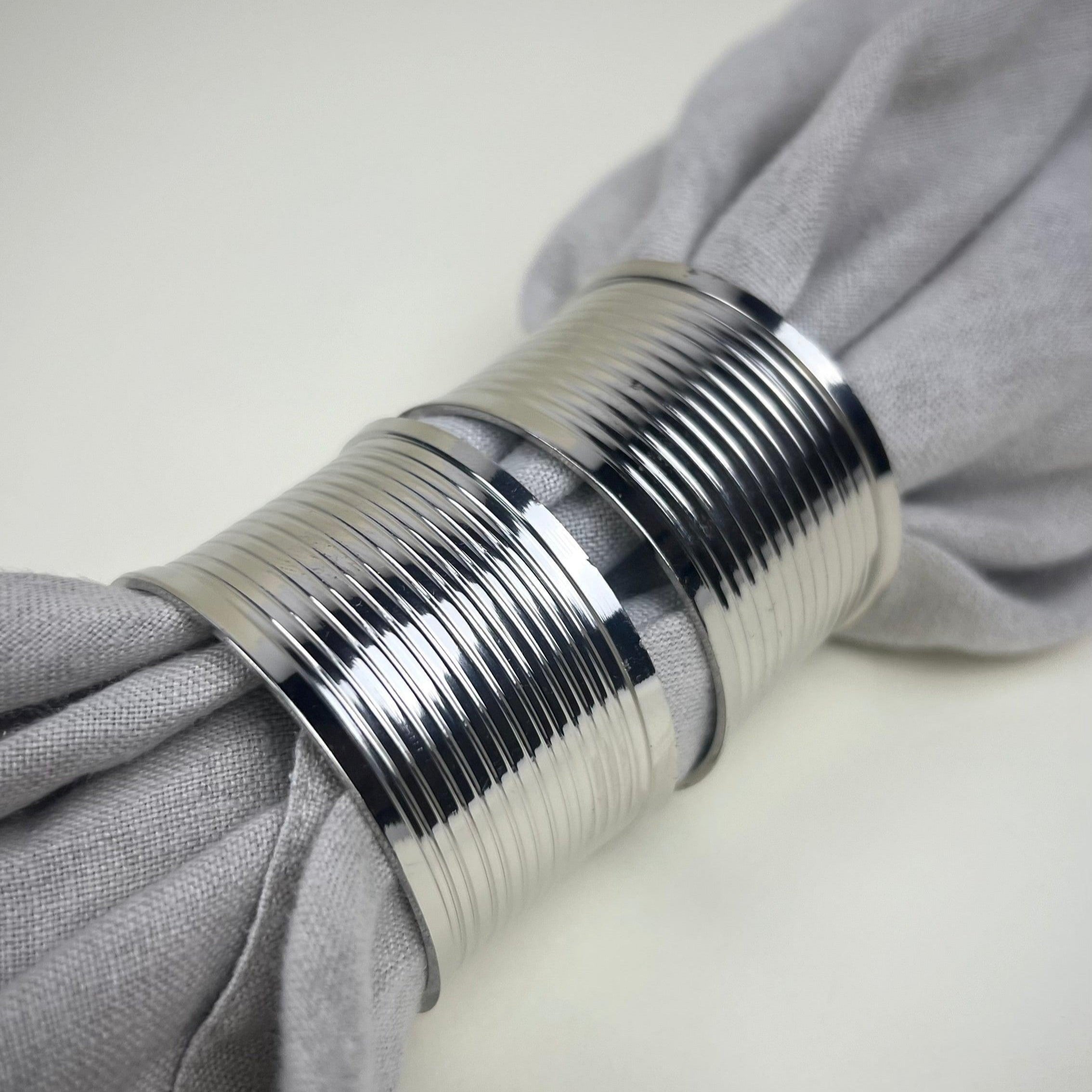 SET OF 2 | STAINLESS STEEL NAPKIN RINGS - L'Officina General Store