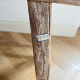 Sgabello largo antico in legno
