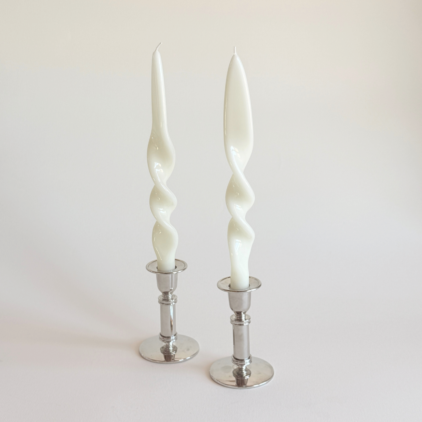 Cereria Graziani Candele Coniche a Spirale Laccate | Coppia · 28 cm · Avorio