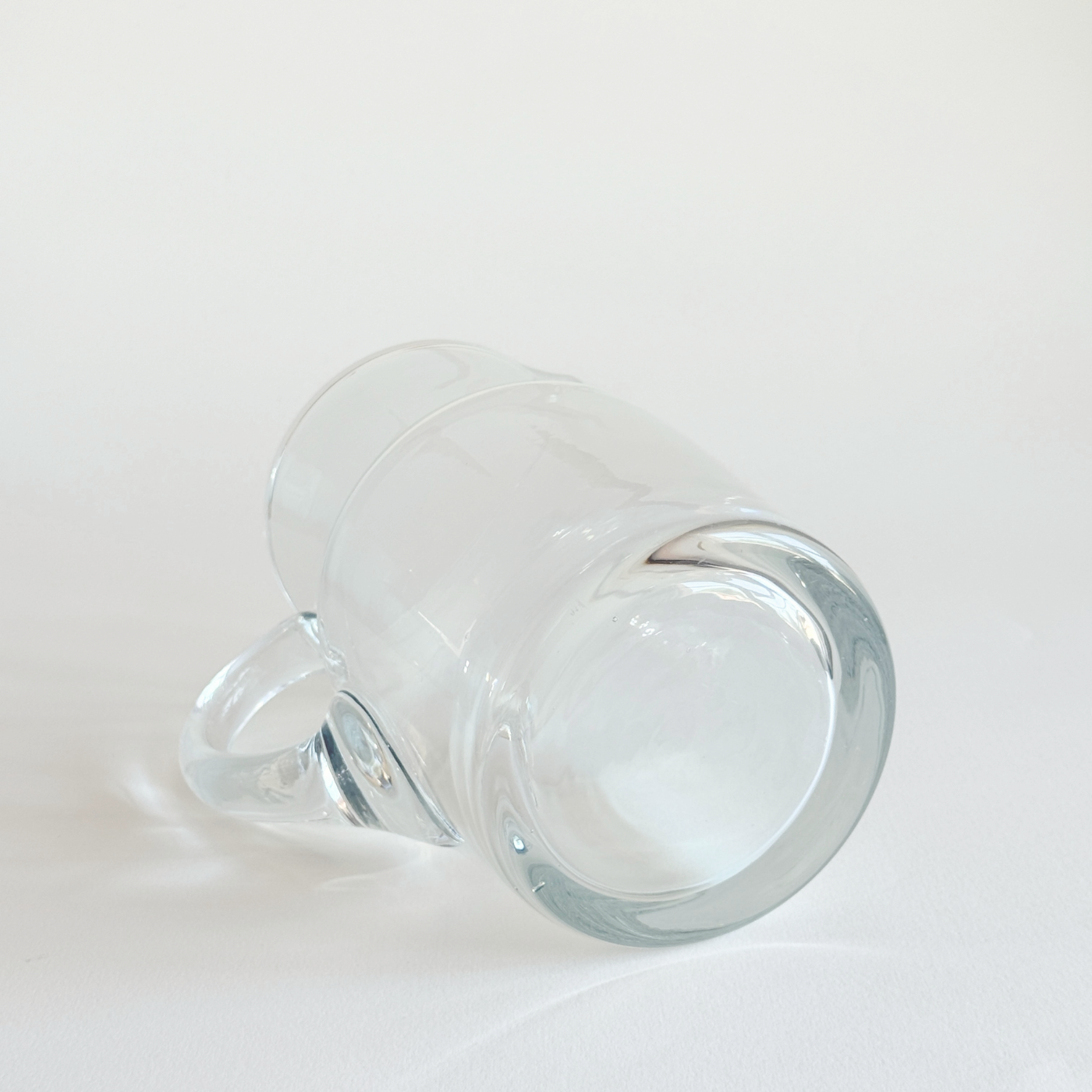 Crystal classic jug in clear glass, 1980s Italian pitcher with comfortable handle and pouring lip