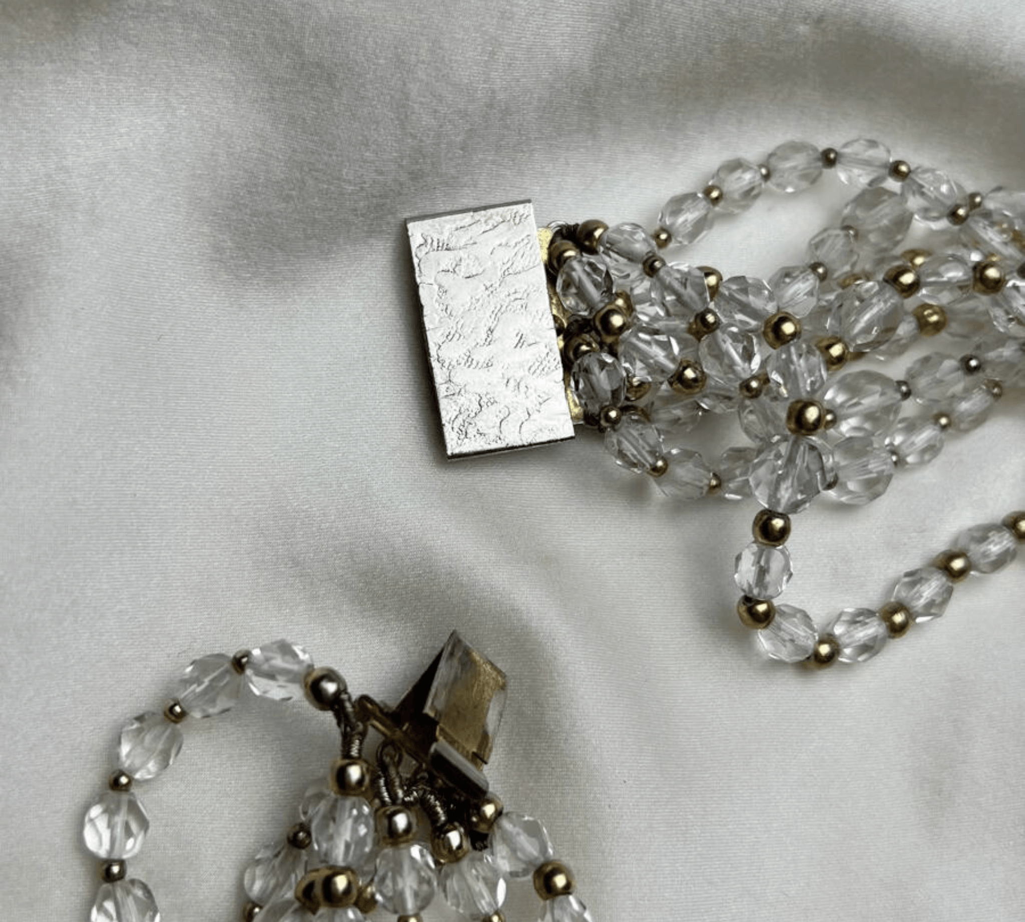 Clear acrylic beads chocker necklace I Italian 1960 vintage - L'Officina General Store