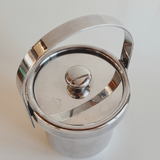 Mirror-finish silver ice bucket with thermos inlay