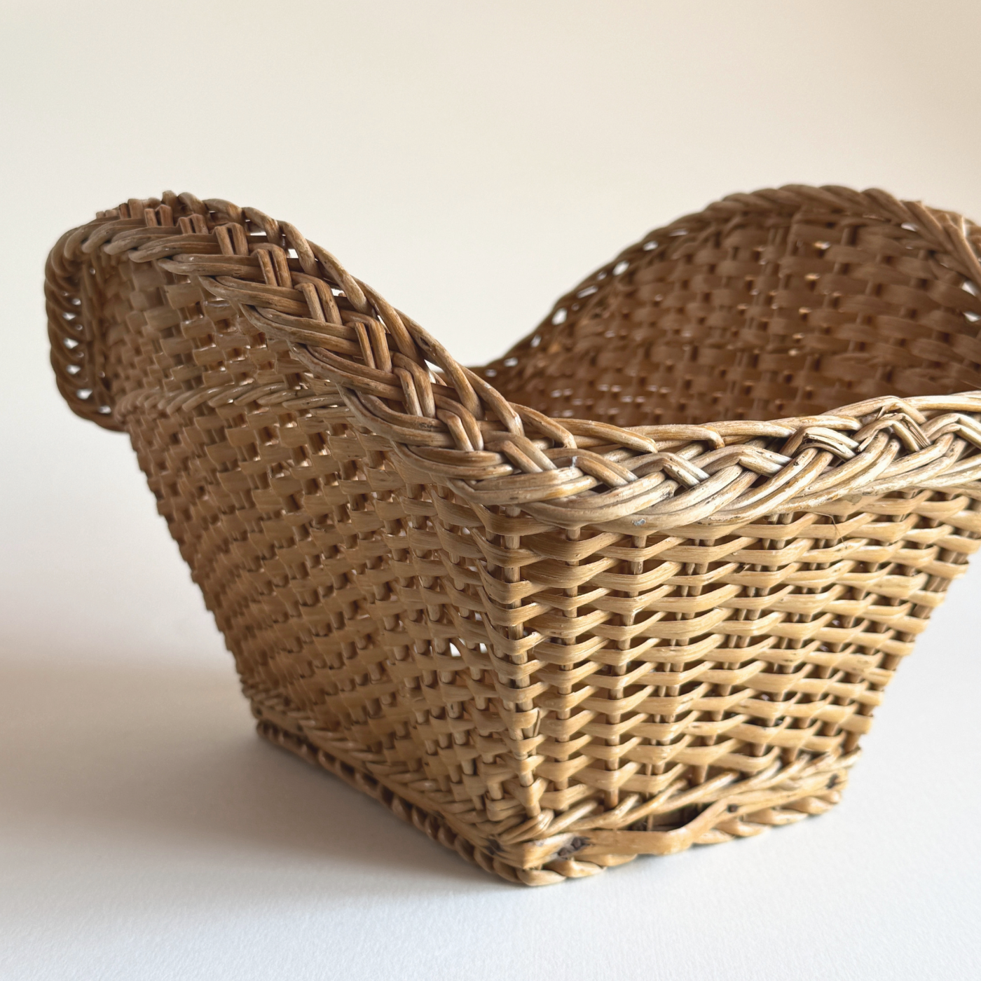 Rattan Display Basket — Brown Rattan, France, 1950s