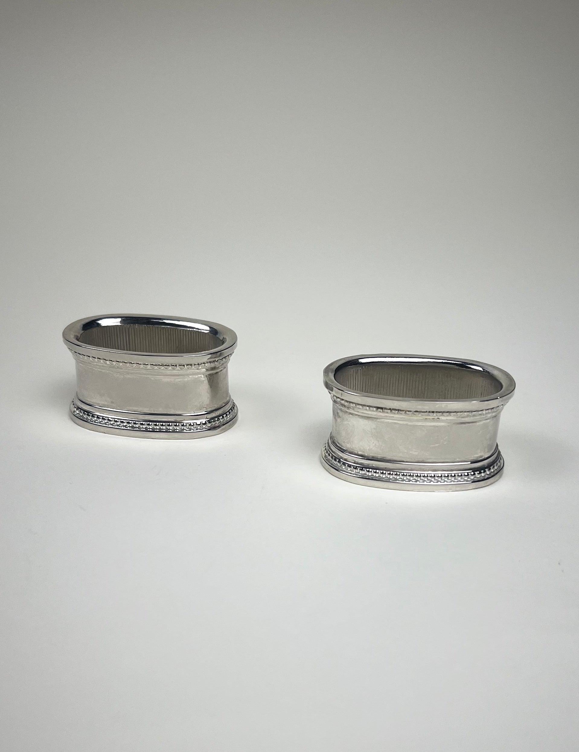 SET OF 2 | SILVER NAPKIN RINGS - L'Officina General Store