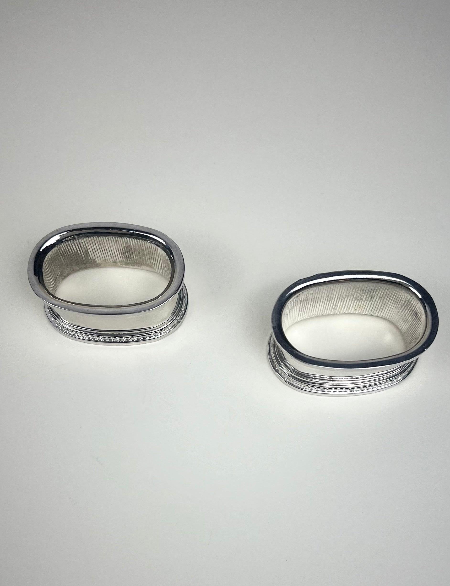 SET OF 2 | SILVER NAPKIN RINGS - L'Officina General Store