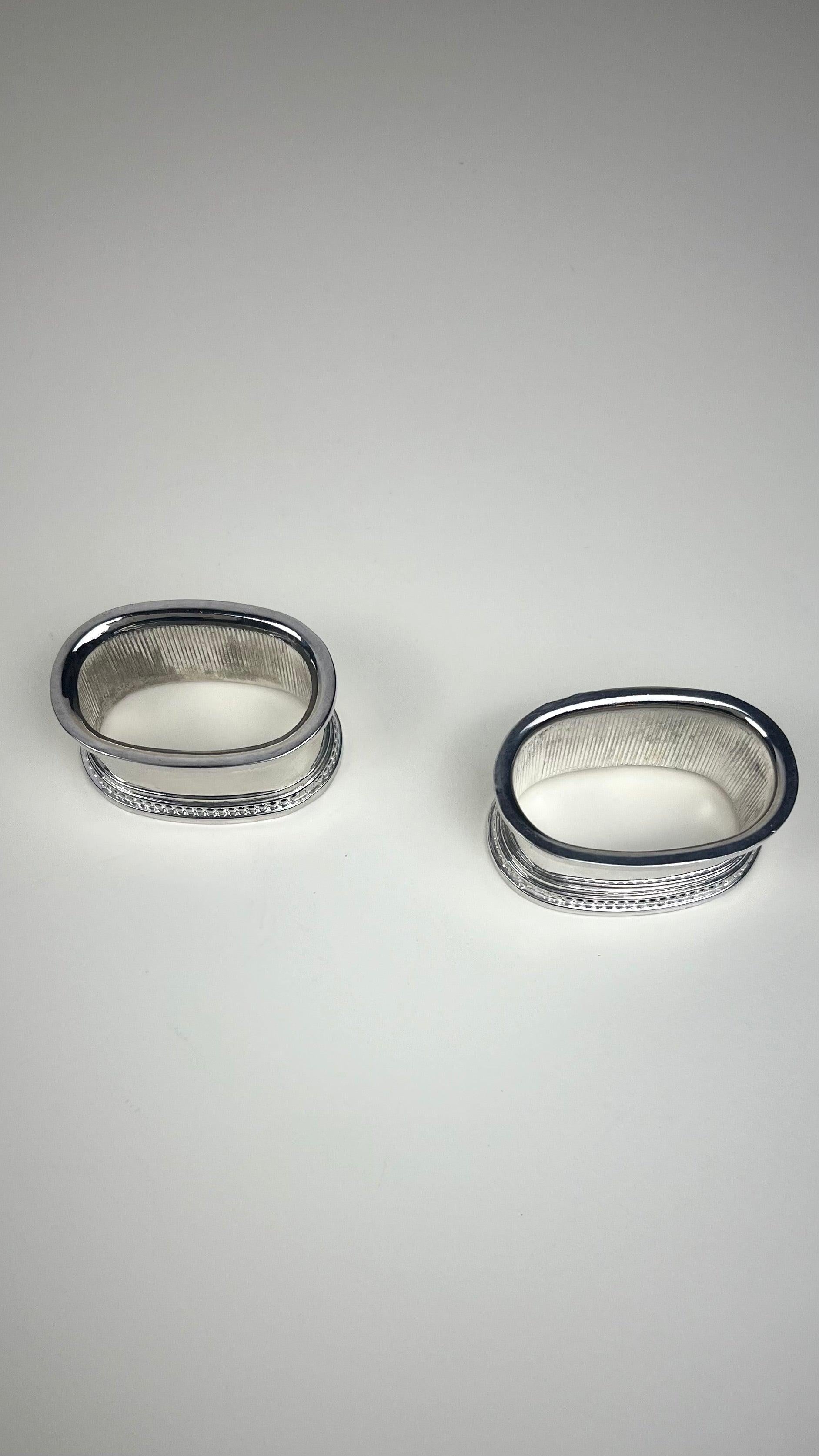 SET OF 2 | SILVER NAPKIN RINGS - L'Officina General Store