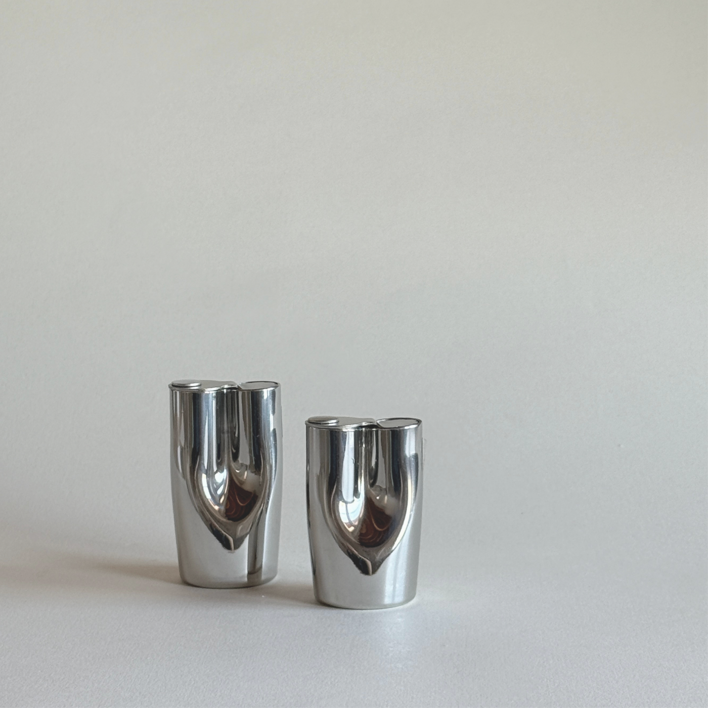 Prodotti Stella Metal Salt and Pepper Shaker Set