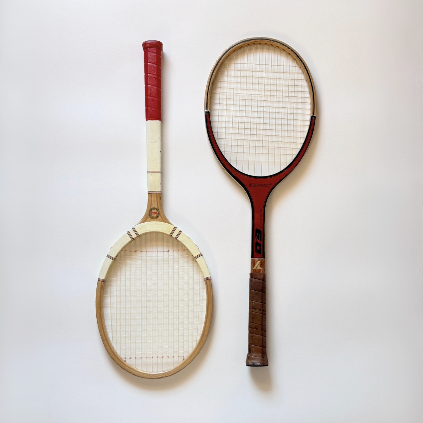 Racchette da Tennis in Legno Vintage | Set di 2 · Anni '70