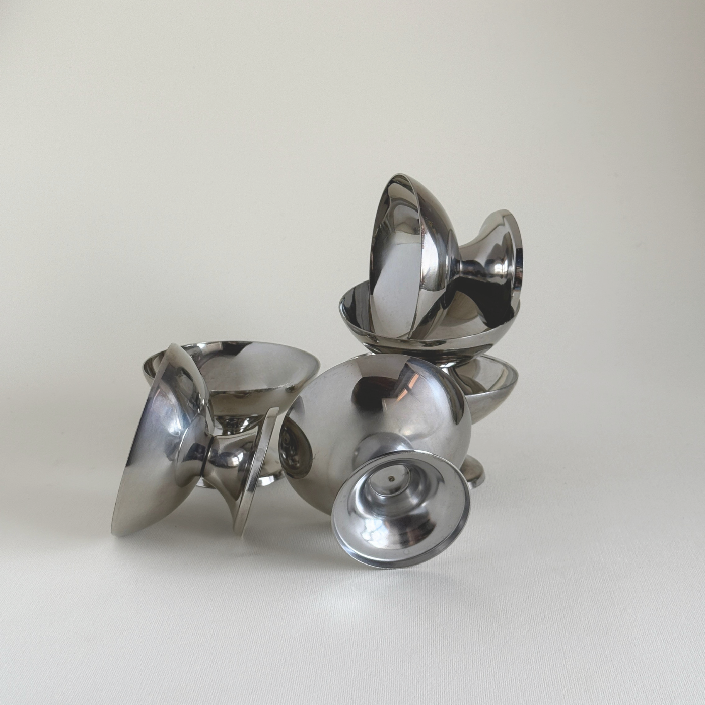 Stainless steel ice cream cups, set of 6, mirror-polished silver, Pre-Loved French tableware, L'Officina