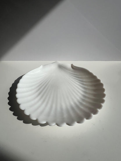 Shell Opaline plate - L'Officina General Store 