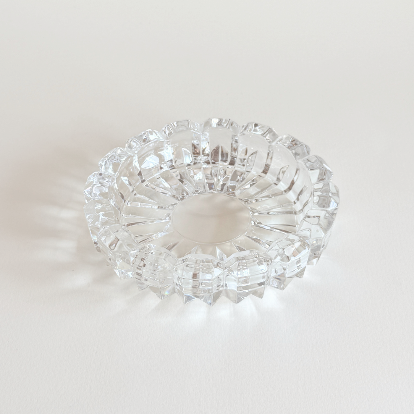 Cristal d'Arques clear crystal ashtray, Courcelle faceted glass valet tray from France
