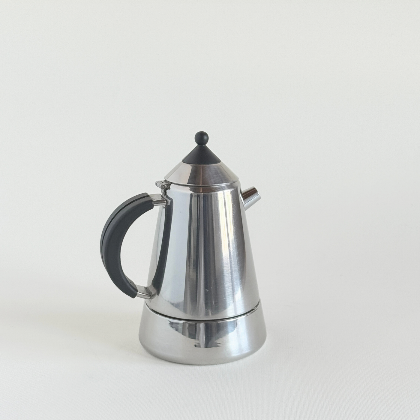 Guido Bergna Mia Moka 2 cups · side view · 1980s Italian stovetop espresso maker · L'Officina General Store