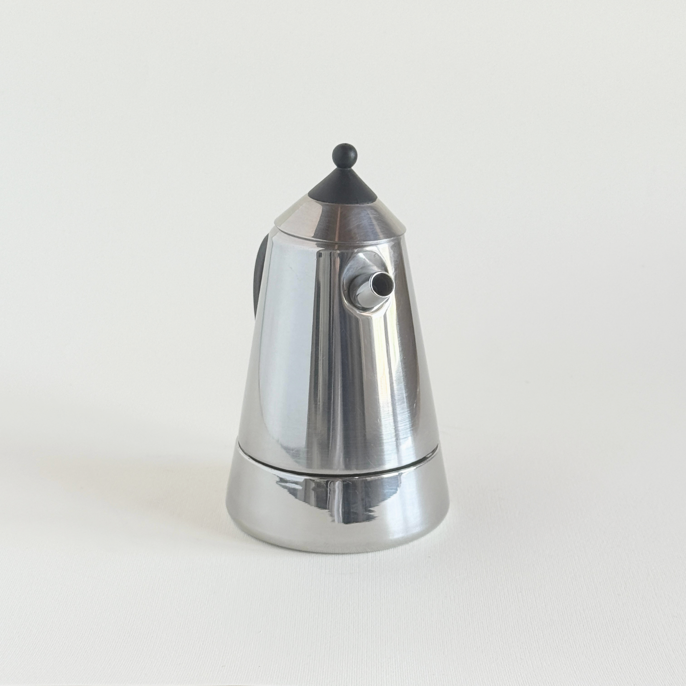 Guido Bergna Mia Moka 2 cups · base detail · 9.2 cm diameter · L'Officina General Store