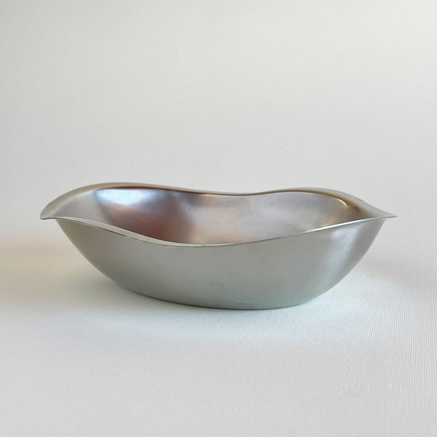 1970s Italian design stainless steel serving bowl