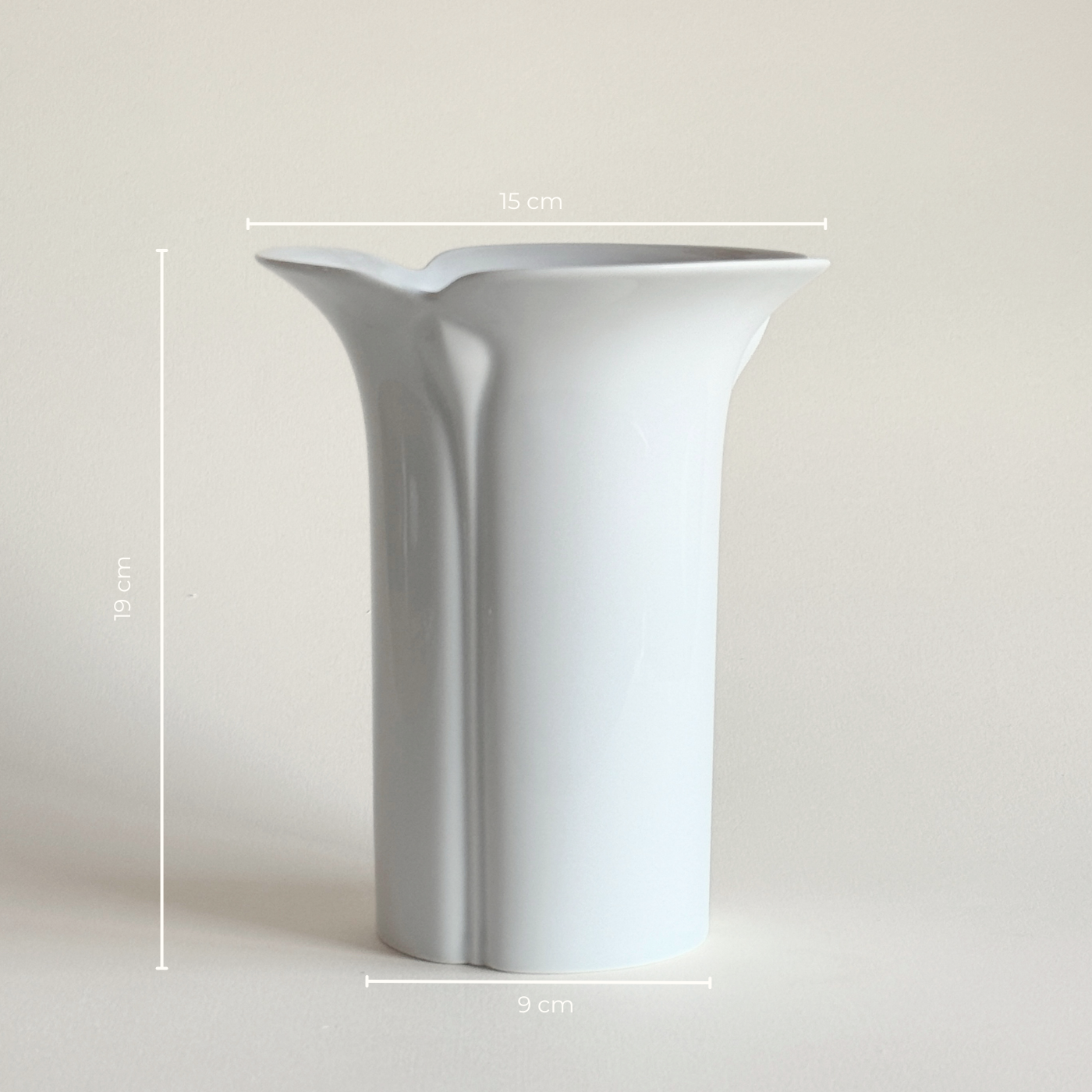 Arzberg Germany white  porcelain vase with dimensions