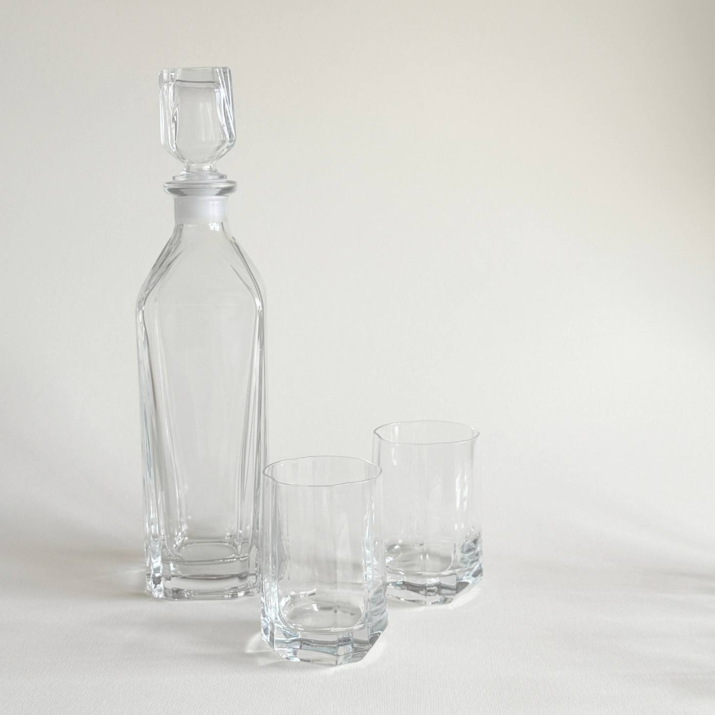 Pre-Loved Bormioli whisky decanter set in clear glass, Italian barware, L'Officina General Store