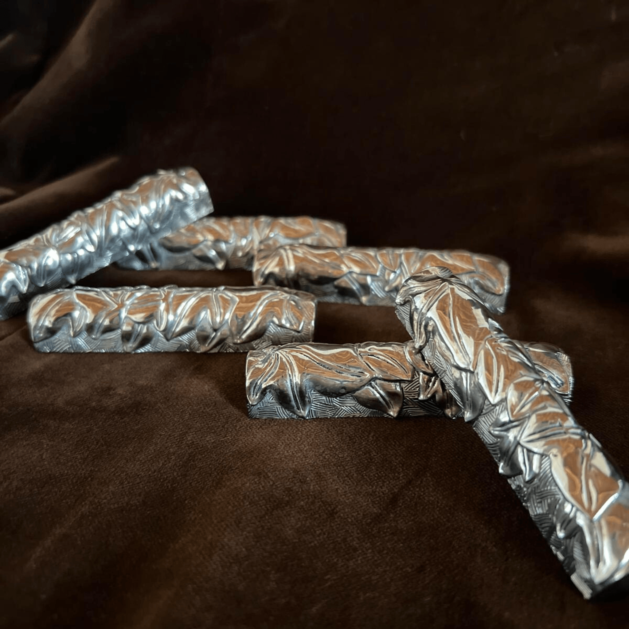 Silea I BRUTALIST CUTTLERY REST I SET OF 2 - L'Officina General Store