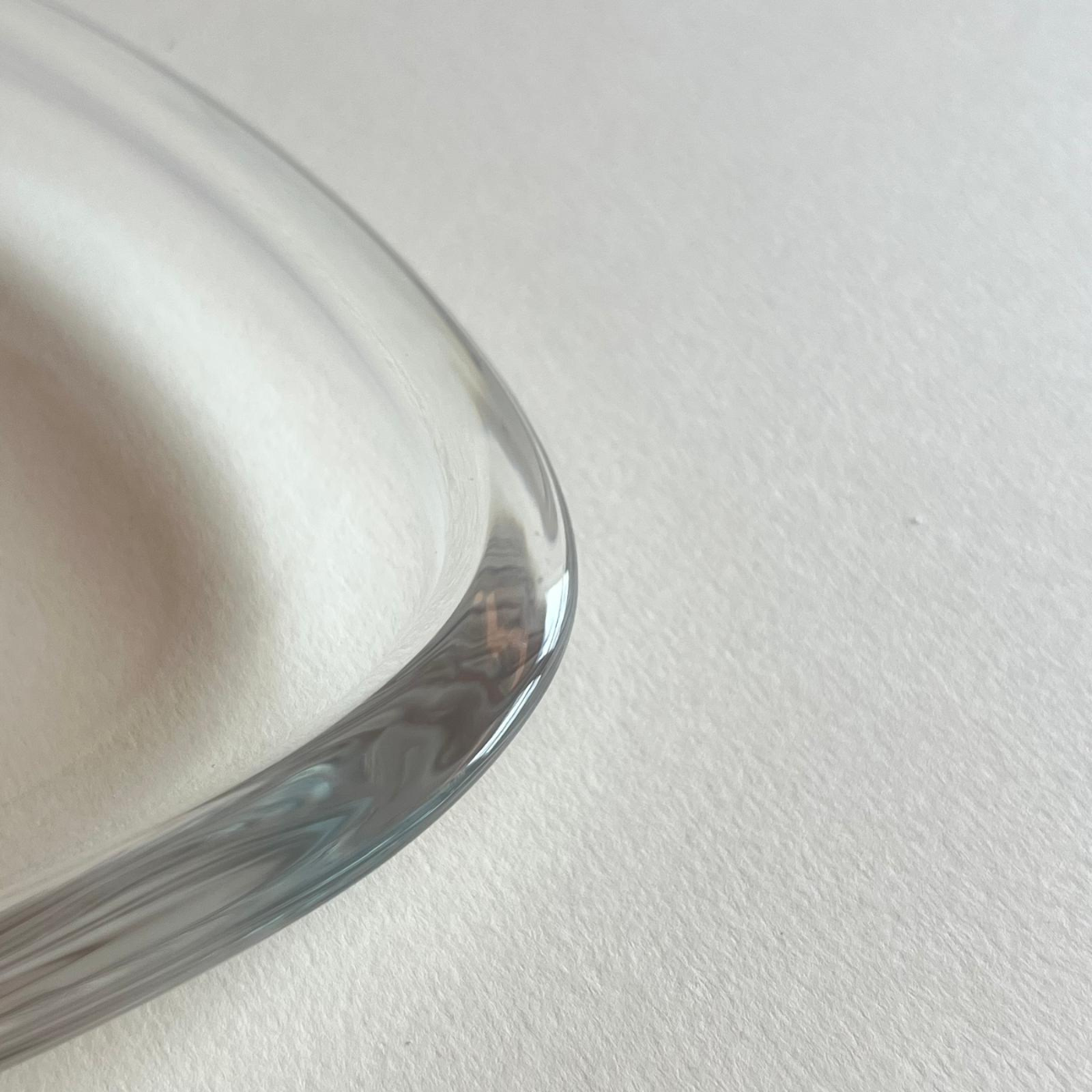 glass- Catchall-peable-shape-hand-made-glass-Italy