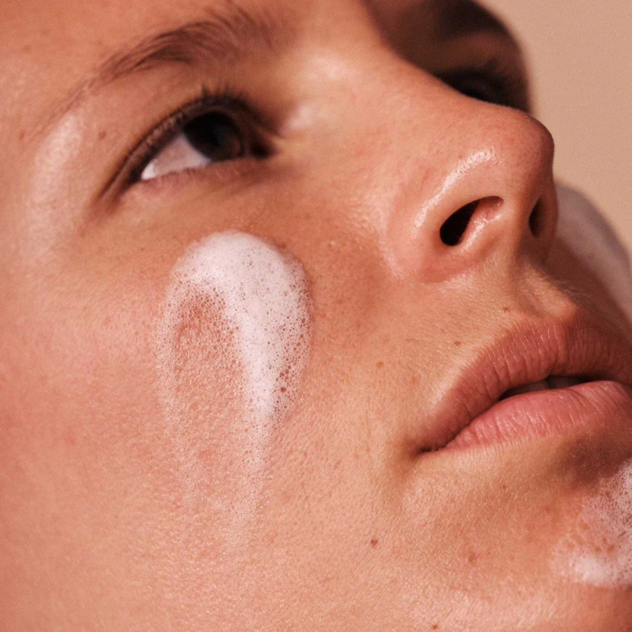 Rowse Centella Asiatica & Orange Face Cleanser 