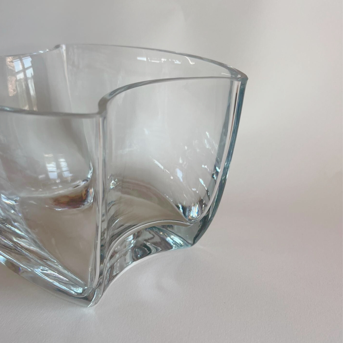 Crystal Vase I Serving Bowl