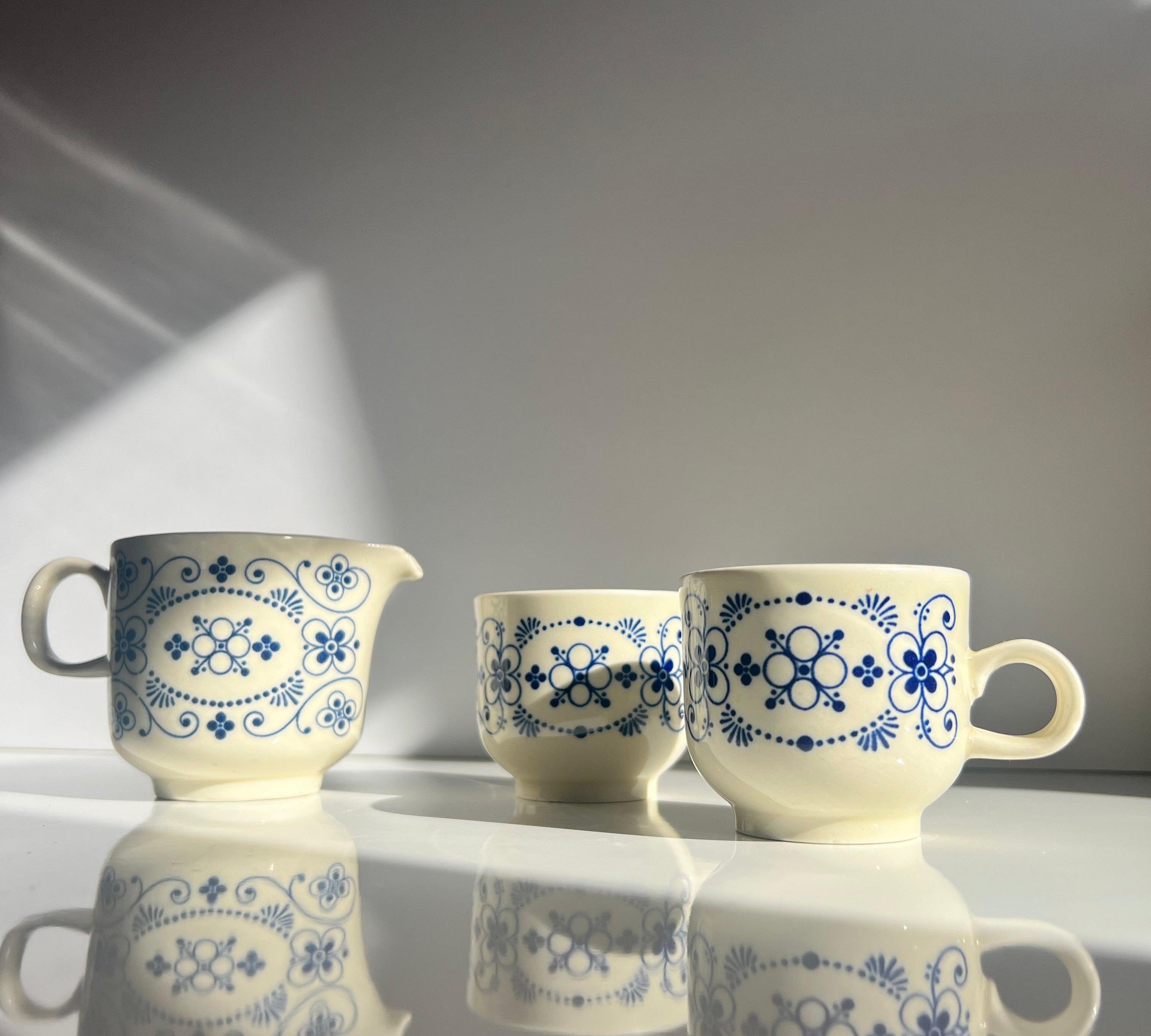 COLDITZ I ESPRESSO SET: 2 CUPS AND CREAMER - L'Officina General Store