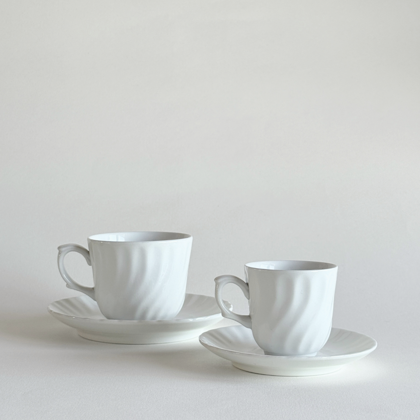 Fontebasso Treviso white porcelain espresso and tea cups with swirl design