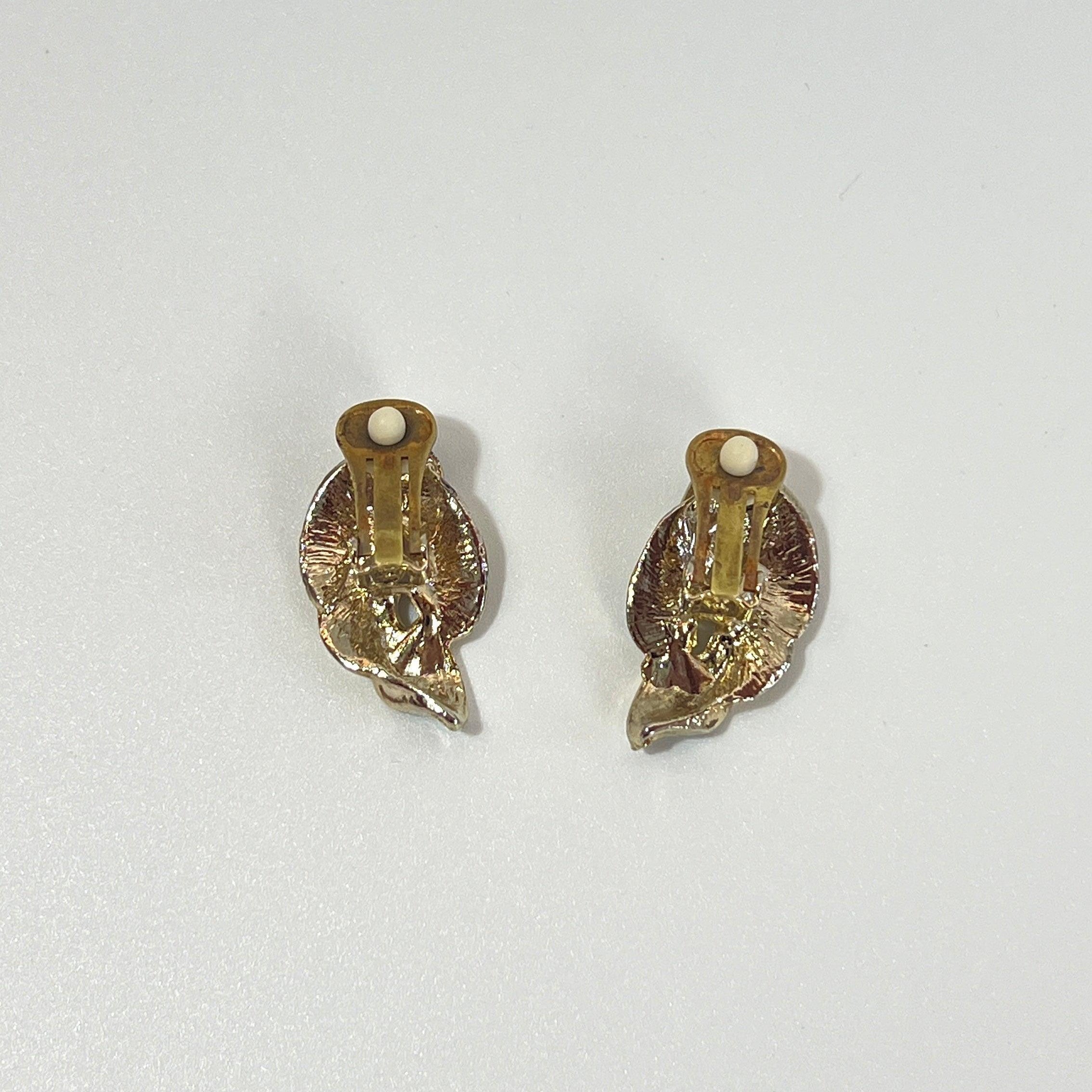 Two tone clip earrings - L'Officina General Store