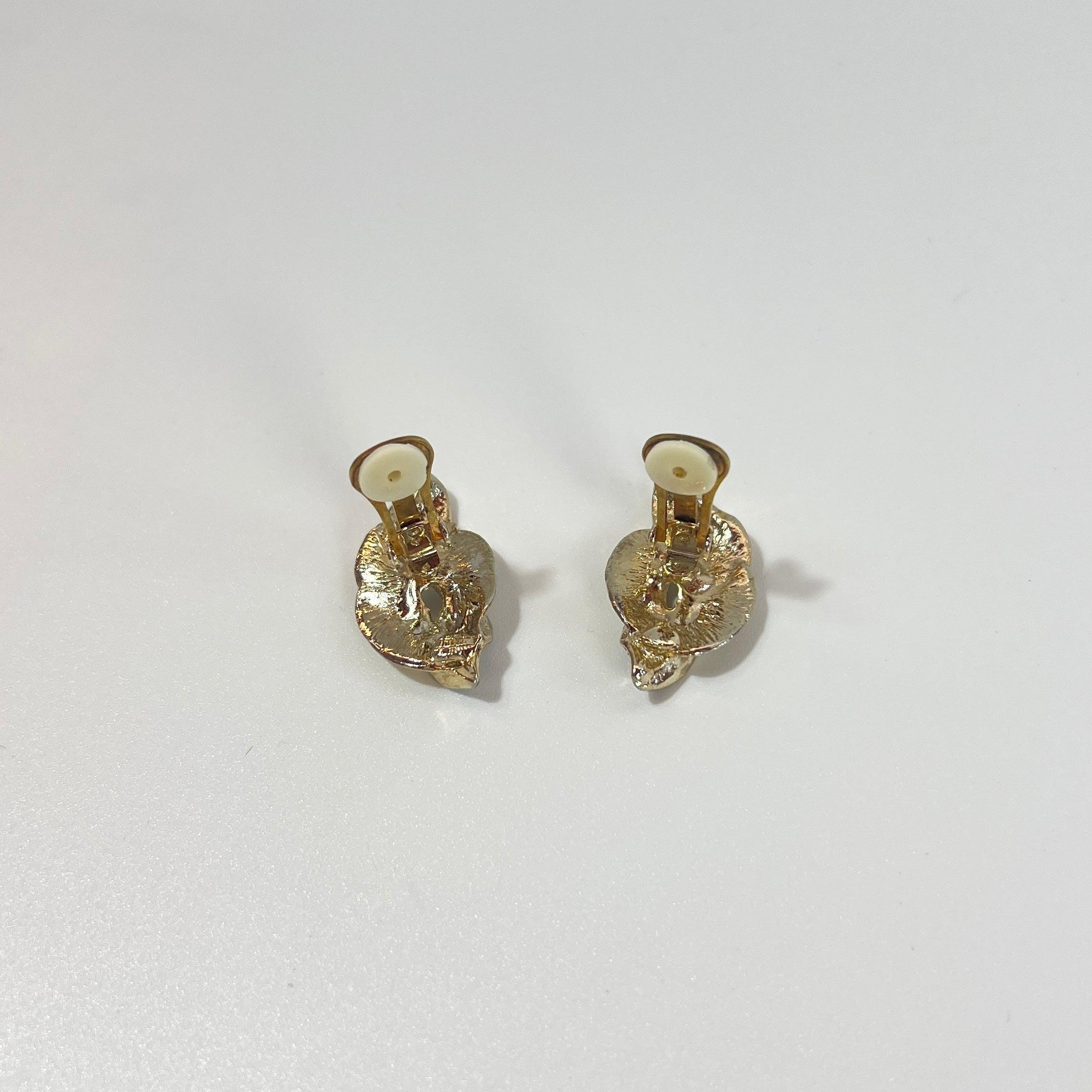 Two tone clip earrings - L'Officina General Store