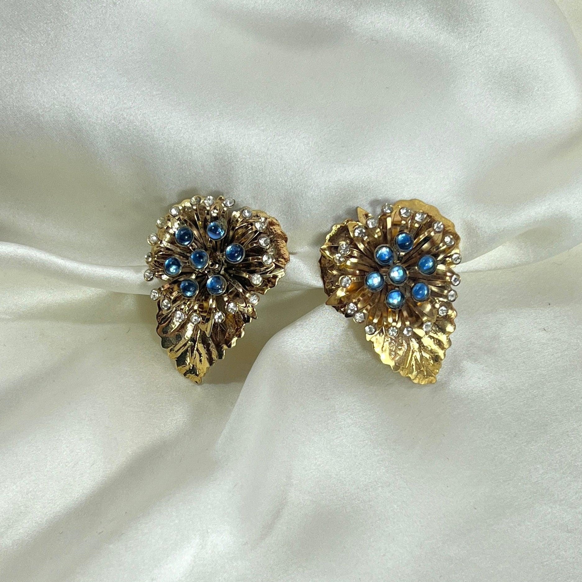 Golden and Crystal leaf earrings - L'Officina General Store