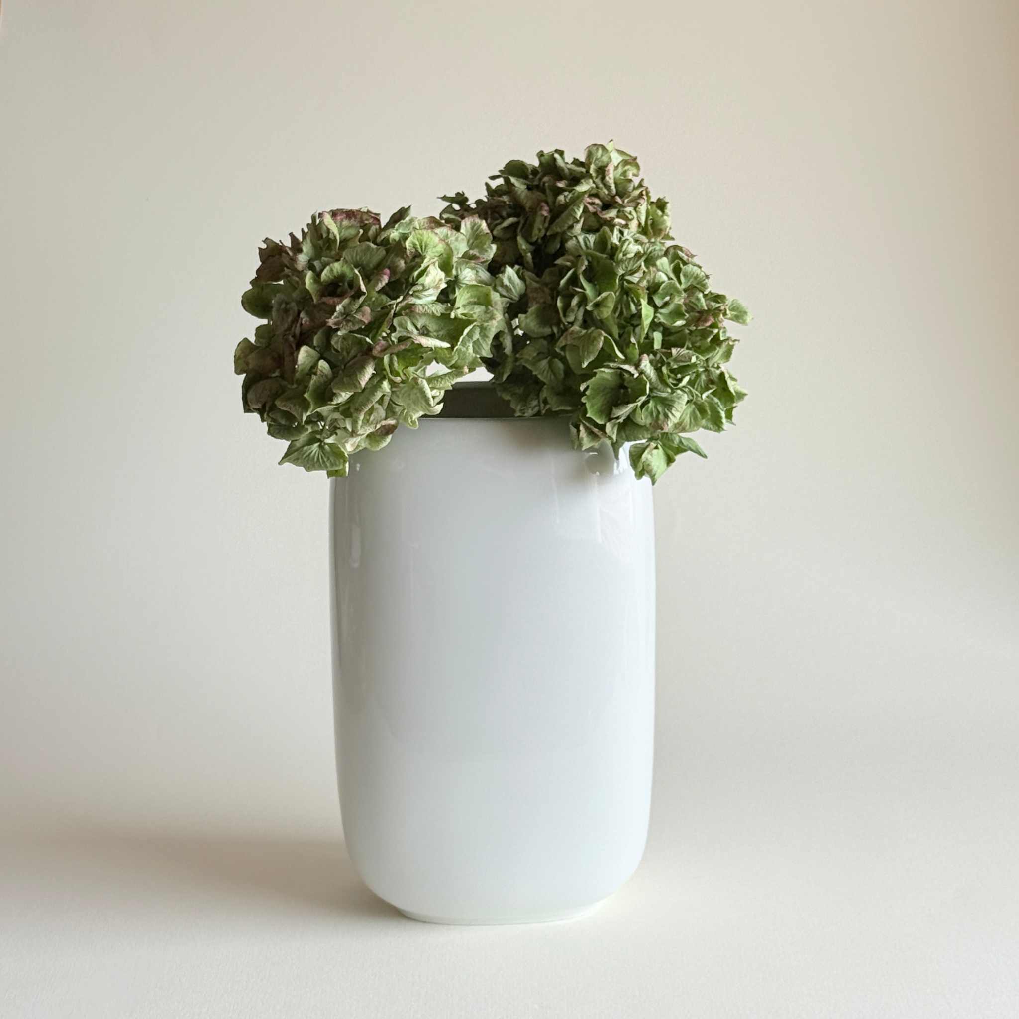 White Bavarian porcelain vase by Scherzer, rectangular shape with softly rounded edges, 25 cm
