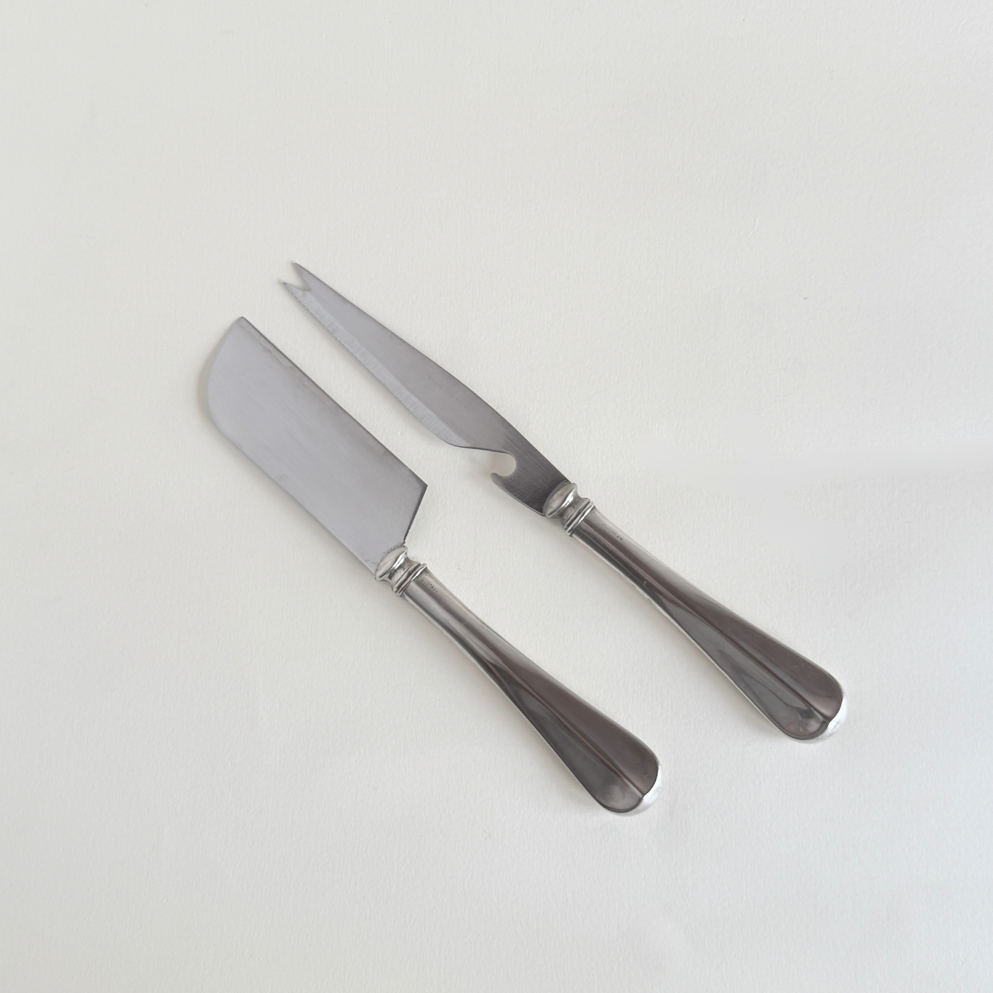 silver-plated-cheese-knives-set-of-2-premium