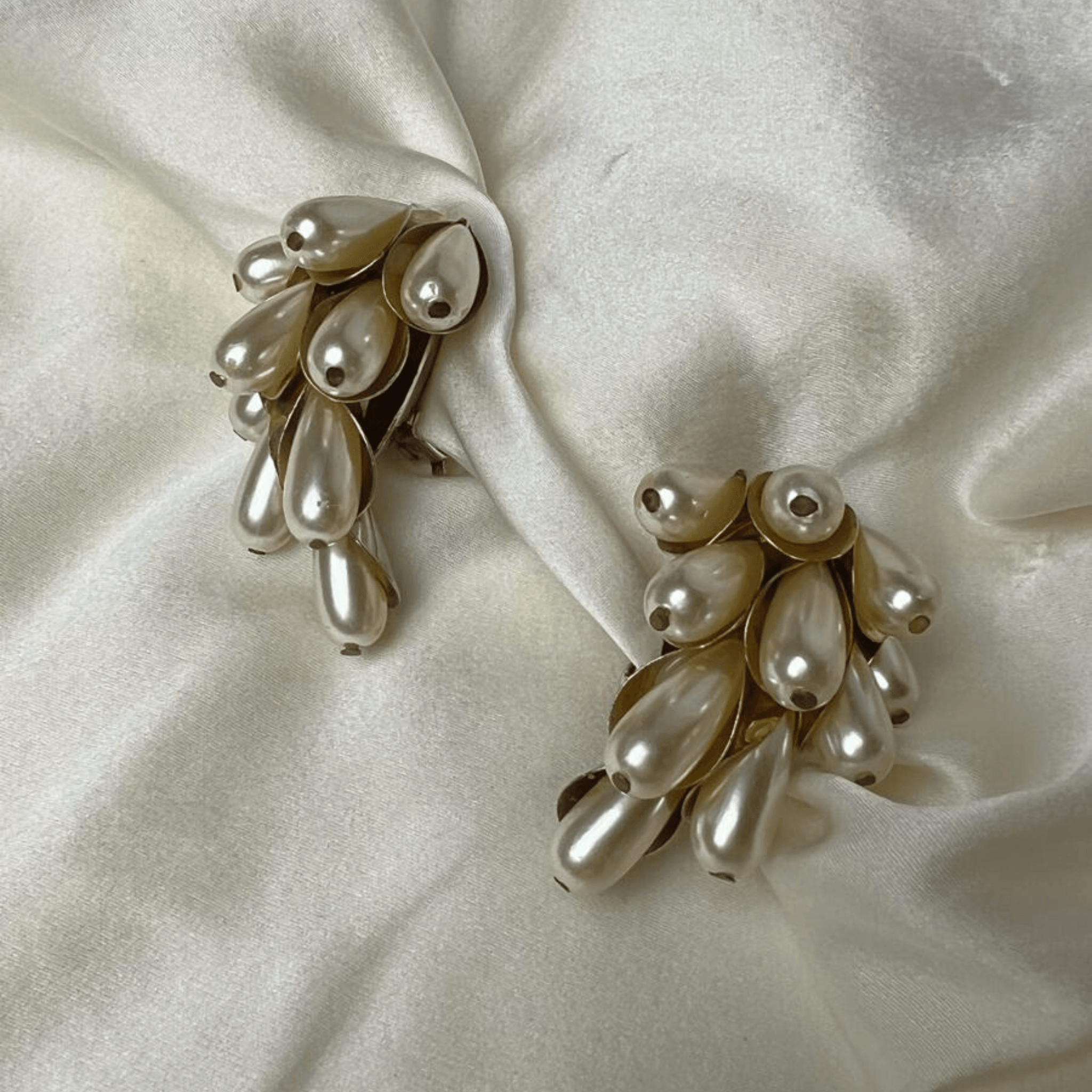 Vintage Italian Pearl Clip earrings I 1980 - L'Officina General Store