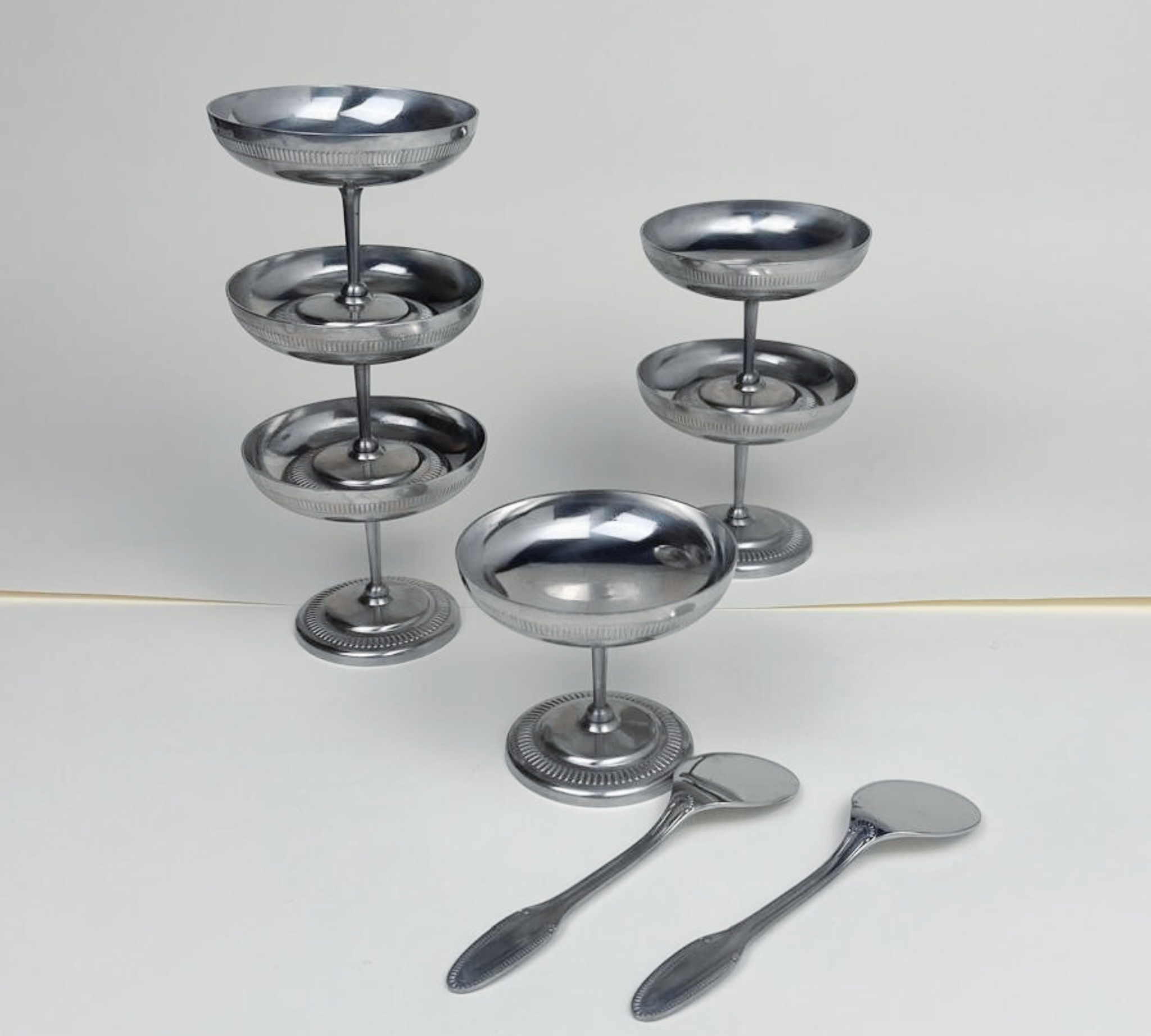 LA COUPE 20 I SET OF 6 METAL CUPS I Jean Couzon I President I Ice cream & Drinks - L'Officina General Store