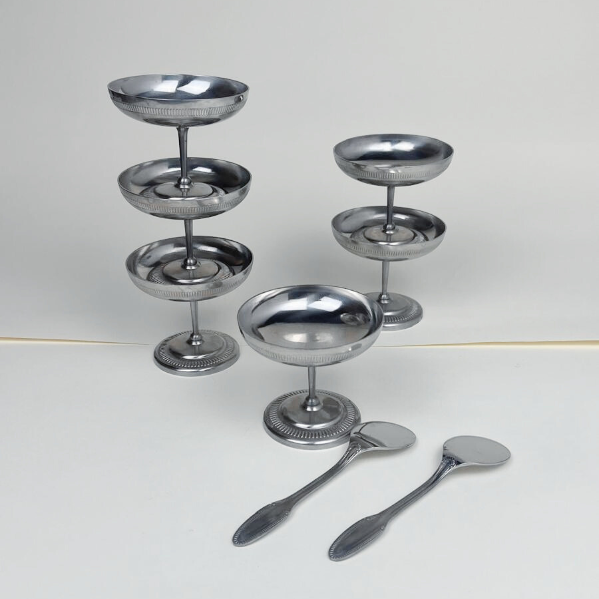 LA COUPE 20 I SET OF 6 METAL CUPS I Jean Couzon I President I Ice cream & Drinks - L'Officina General Store