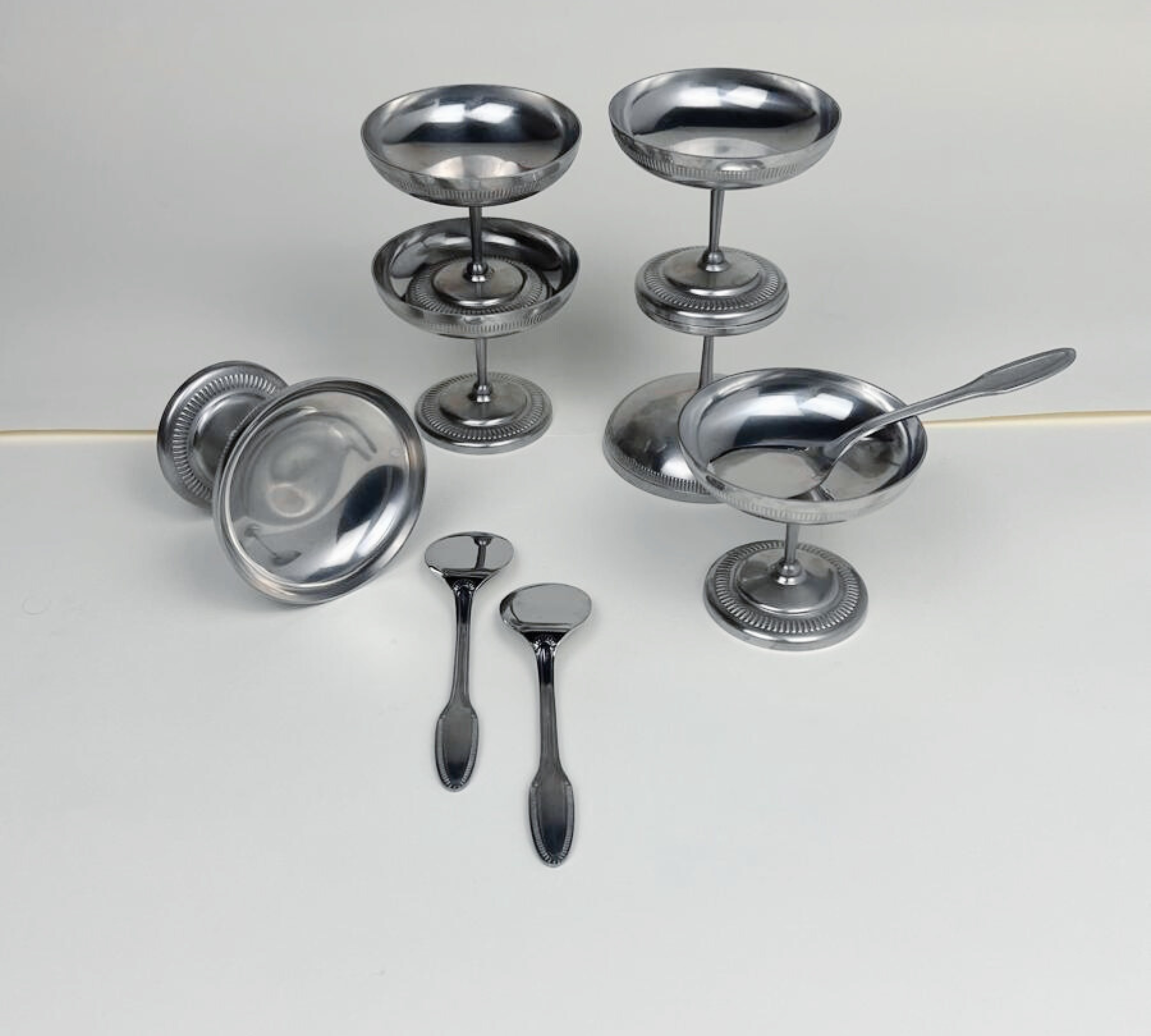 LA COUPE 20 I SET OF 6 METAL CUPS I Jean Couzon I President I Ice cream & Drinks - L'Officina General Store