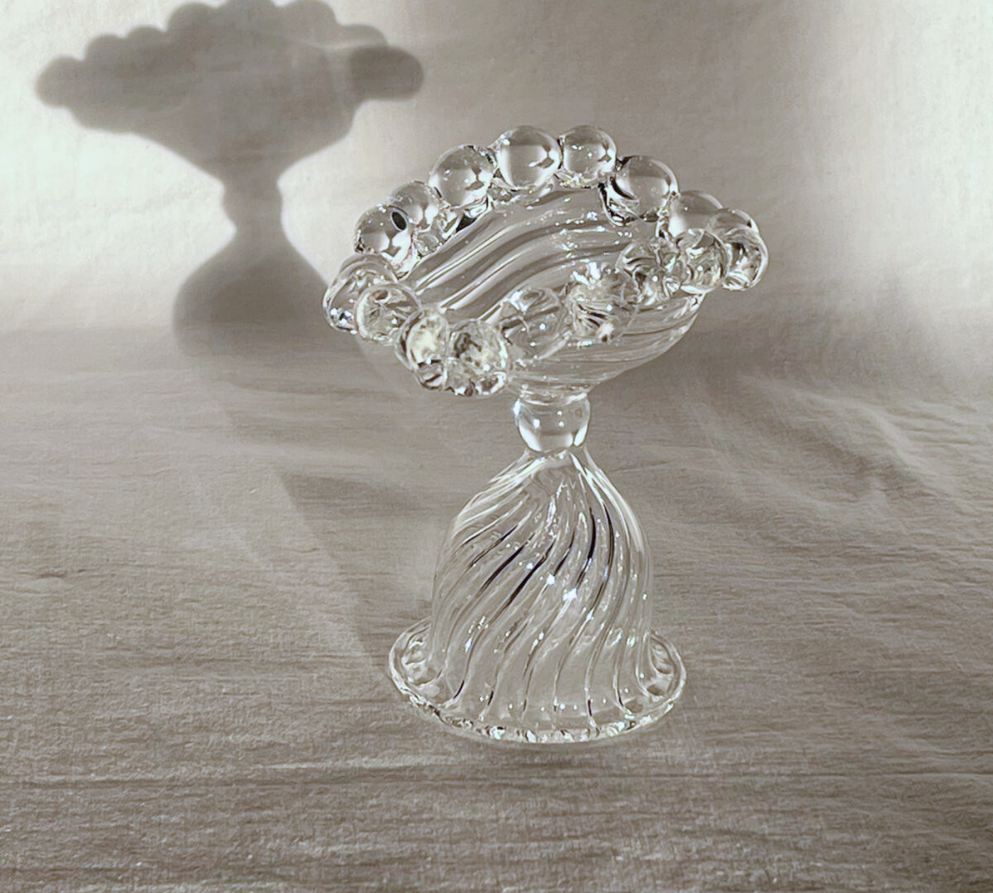 Justine_Menard_Pers_phone_Ashtray_L'officina general store