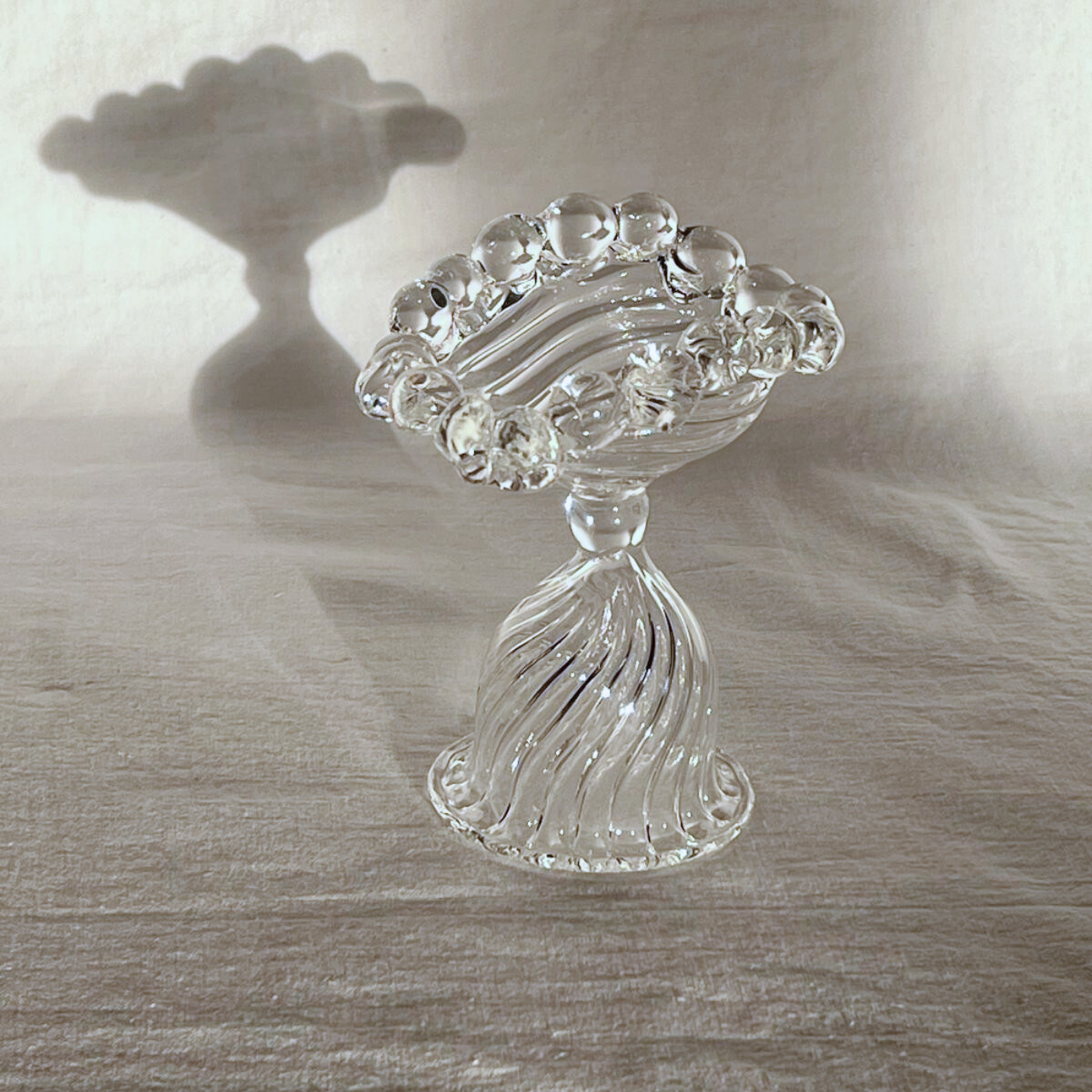 Justine_Menard_Pers_phone_Ashtray_L'officina general store