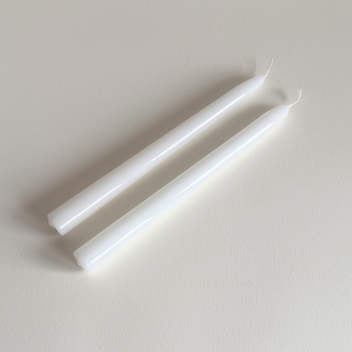Cereria Graziani Lacquered Tapered Candles | Pair · 25 cm · White