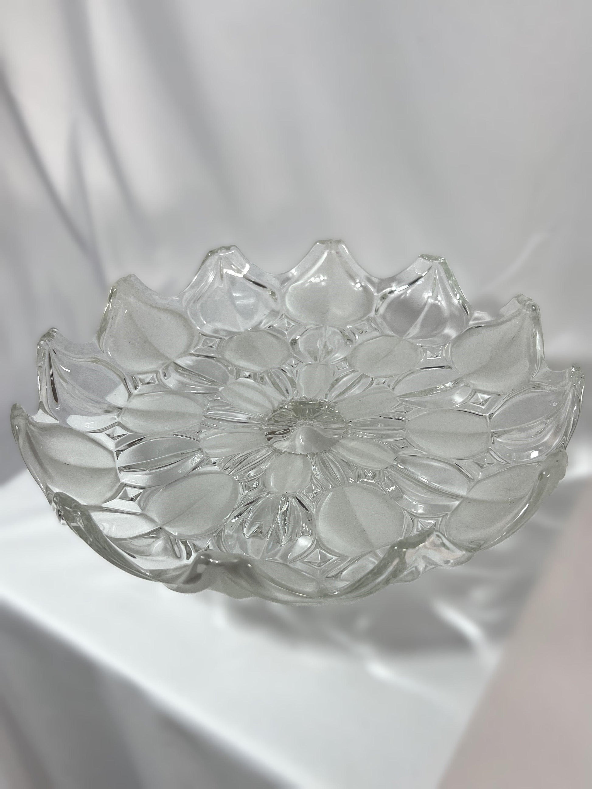 Leaf Cake Stand frosted and clear crystal - L'Officina General Store 