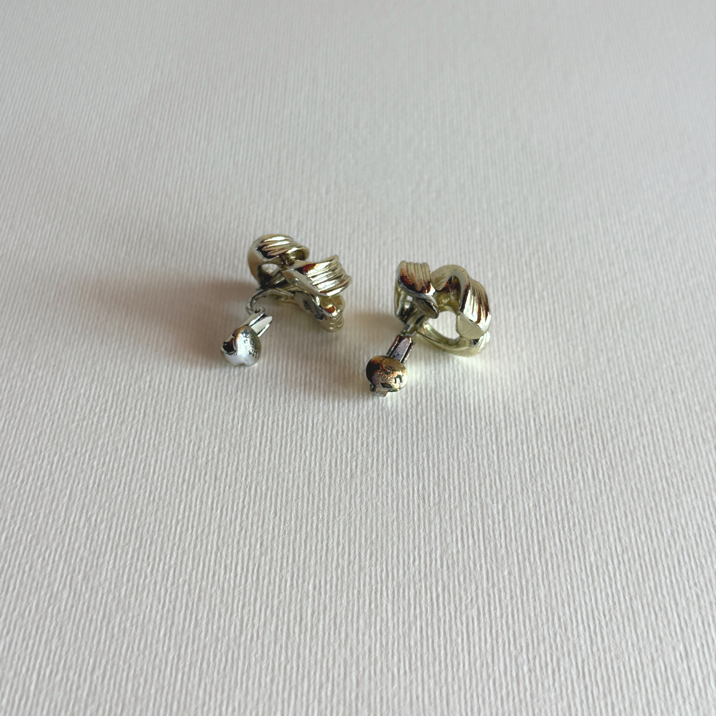 Lisner | Boucles d'oreilles clip filigrane · plaqué or