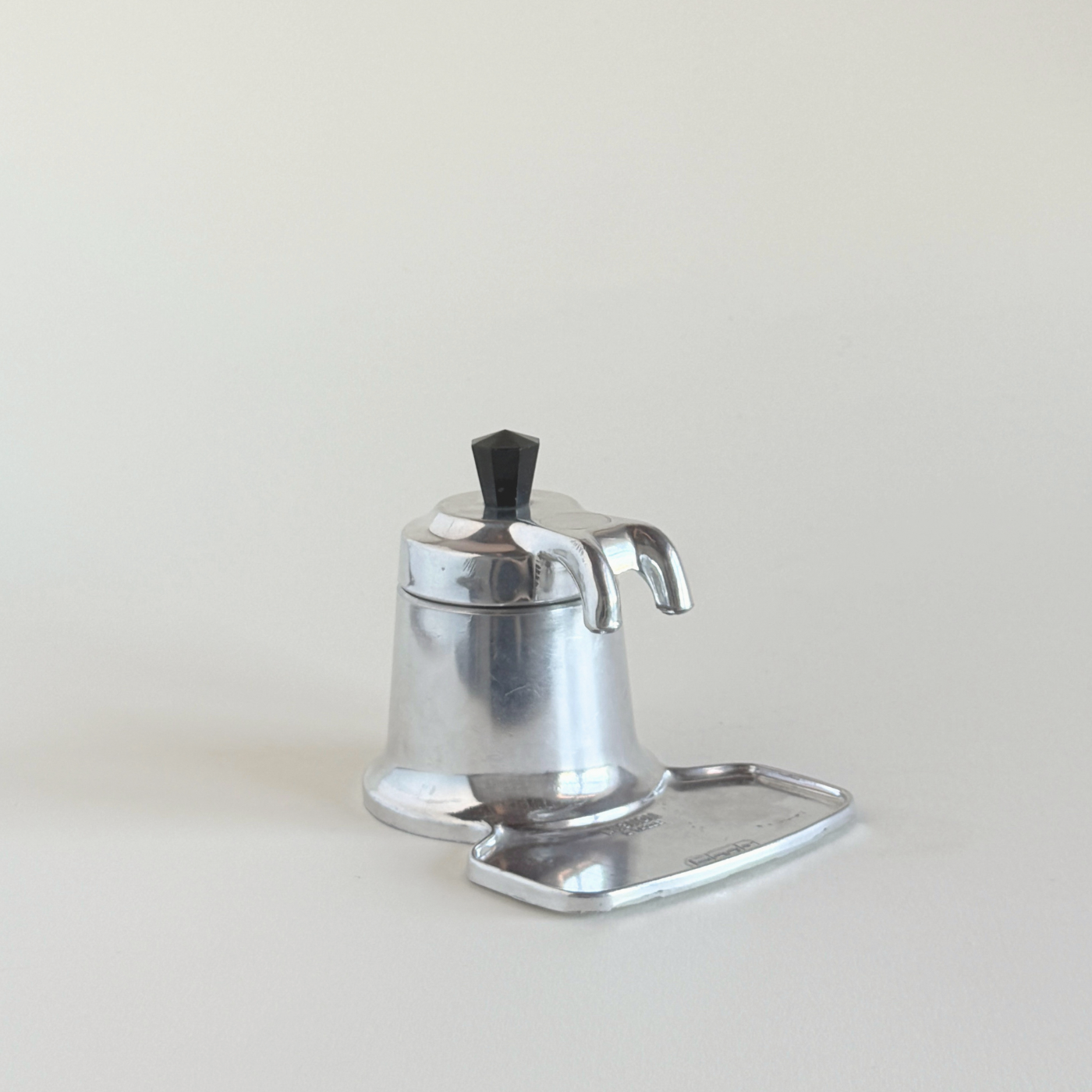 Bialetti Moka Mignon 2 cup aluminium coffee maker on stovetop
