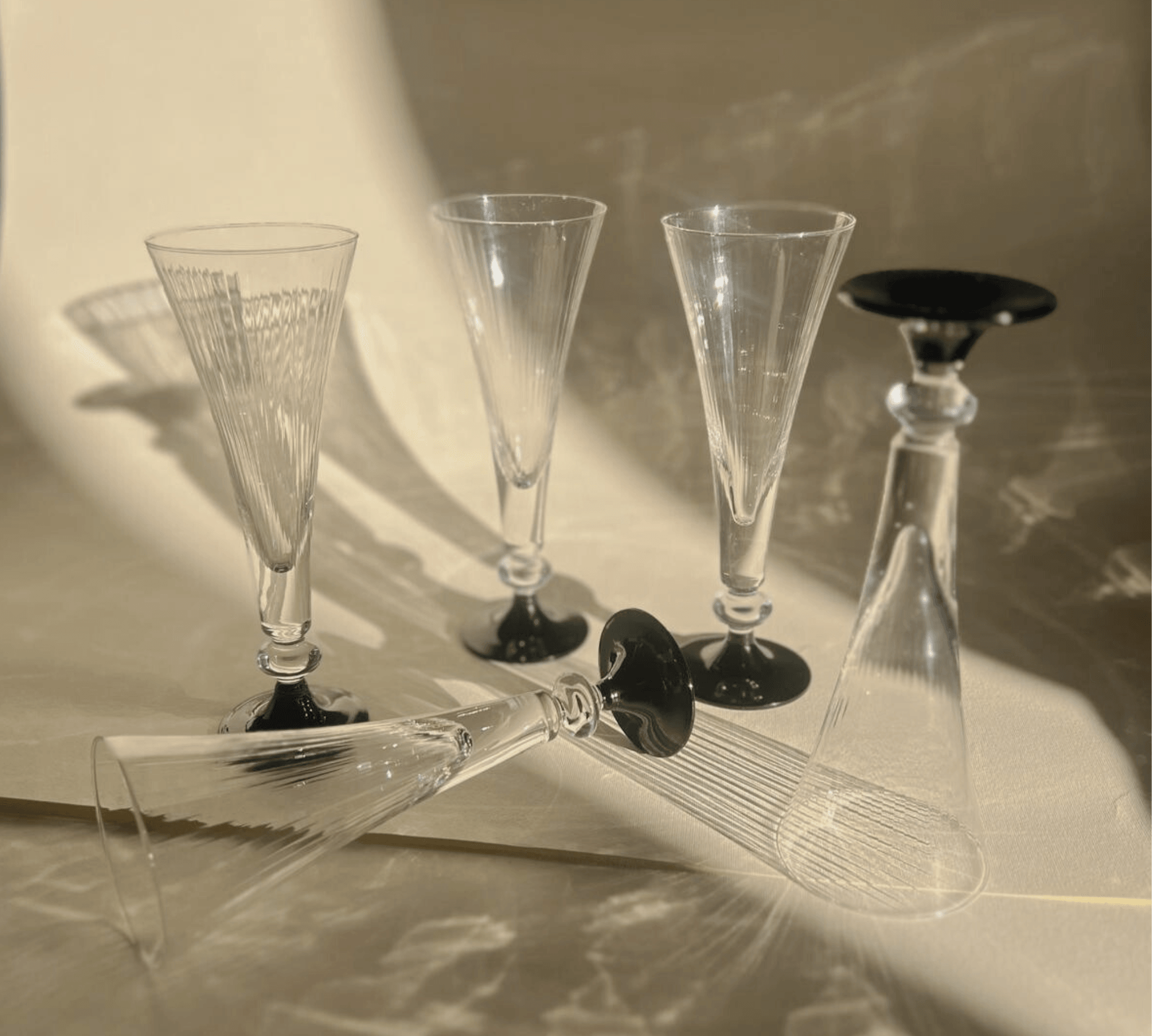MURANO CHAMPAGNE FLUTES I Art Deco Soft stripe details - L'Officina General Store