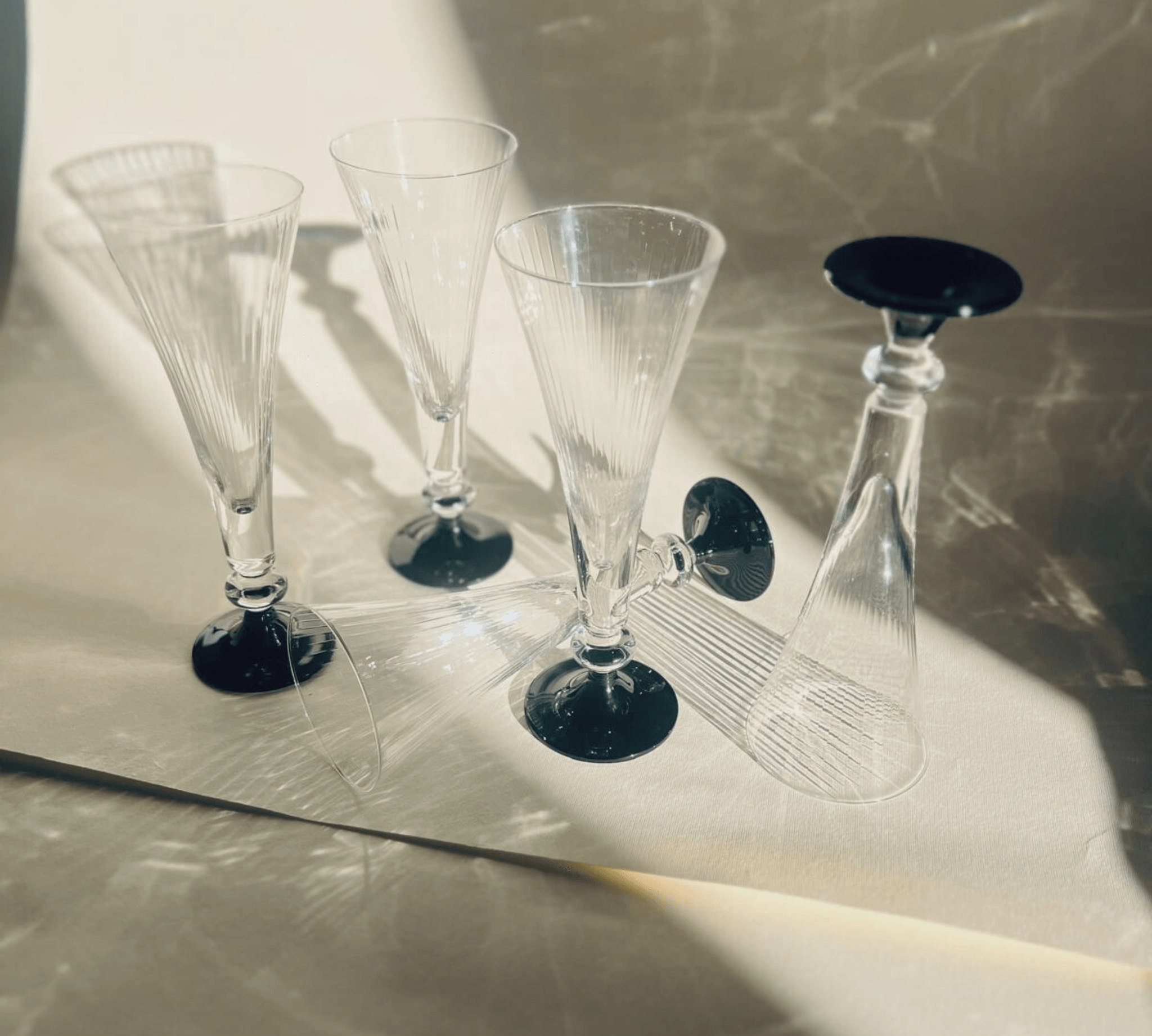 MURANO CHAMPAGNE FLUTES I Art Deco Soft stripe details - L'Officina General Store