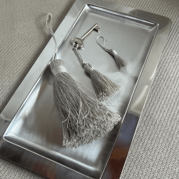 Natural Linen Tassel — L'Officina General Store