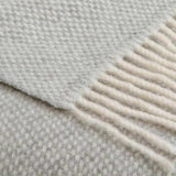 Pearl grey recycled wool and cashmere plaid by Sofia Toscano, 130 × 170 cm fringed throw made in Italy