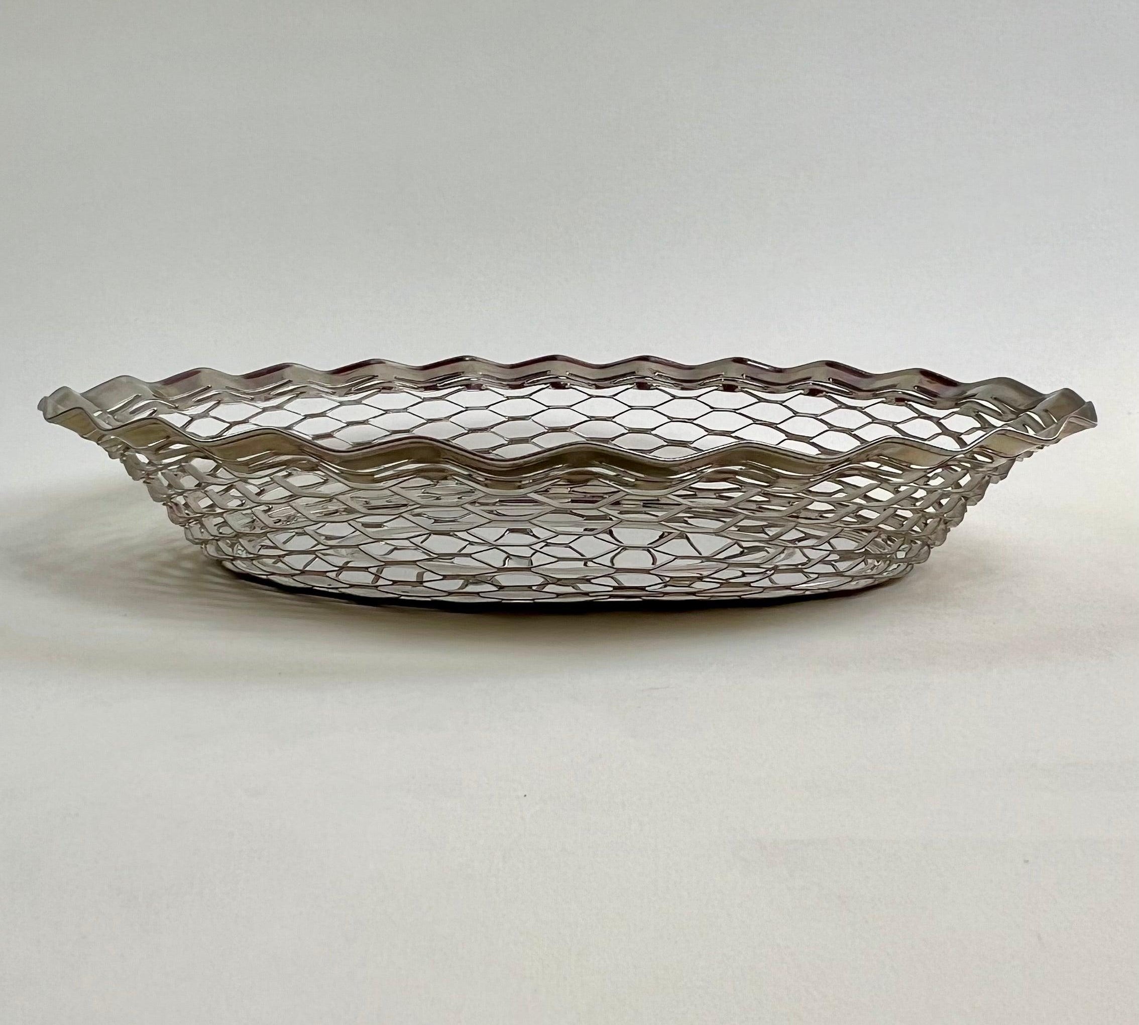 STAINLESS STEEL WIRED BREAD BASKETS - L'Officina General Store