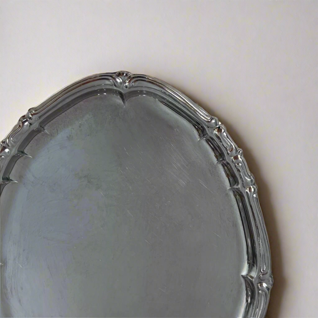 Scallopped_Metal_Serving_tray_ L'Officina General Store