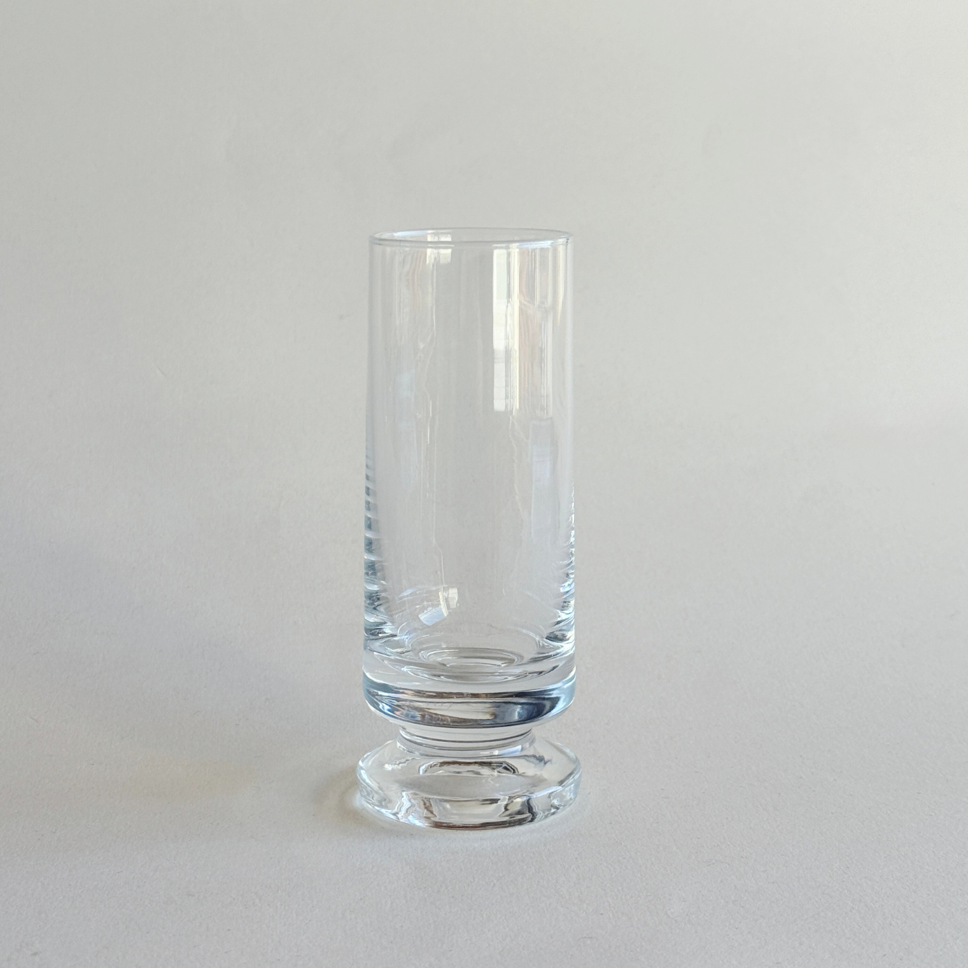 Hand-blown champagne flutes with Joe Colombo style curves