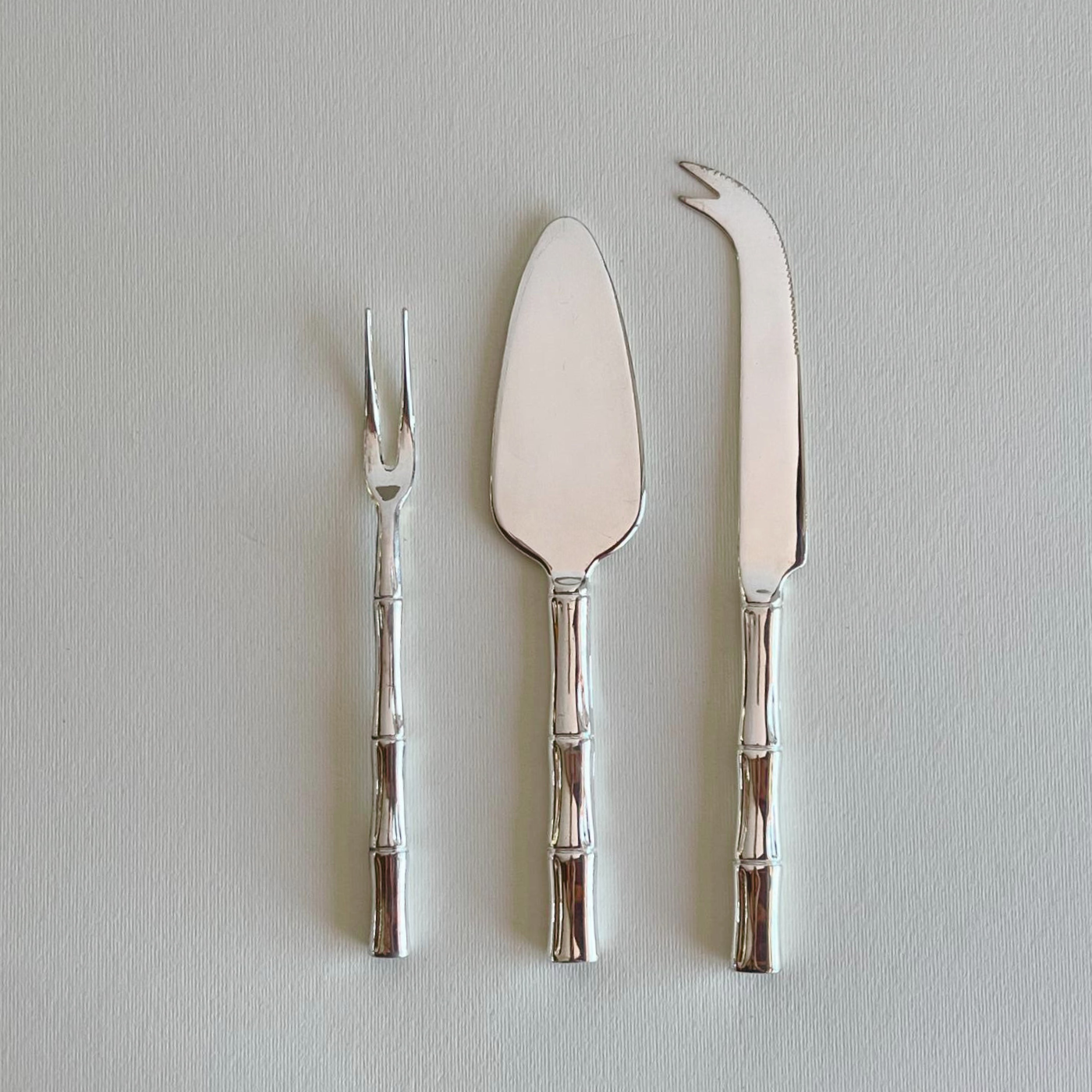 Silver-plated cheese knife set with bamboo-motif handles, three-piece silver cutlery, made in Italy
